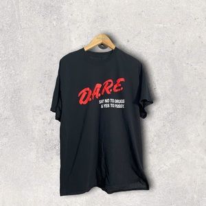 DARE SAY NO TO DRUGS YES TO PUSSY CLASSIC LOGO T SHIRT